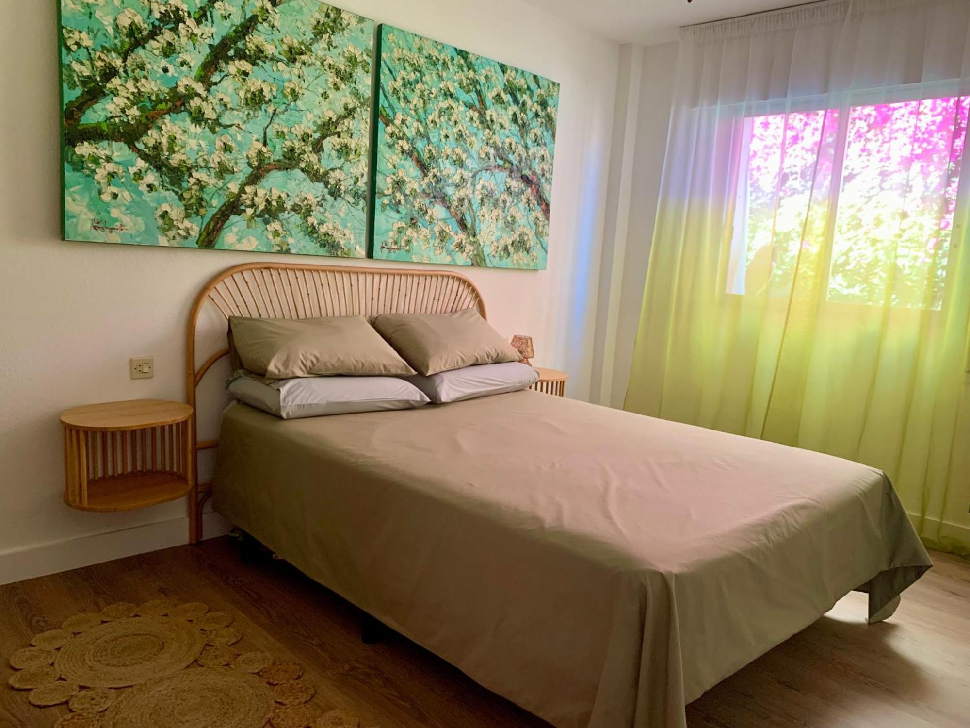 Midway Apartament *